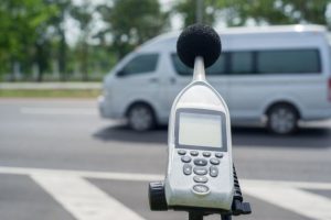 Eine Lärmmessung wird notwendig, wenn im Schallgutachten die Emissionen messtechnisch ermittelt werden sollen.